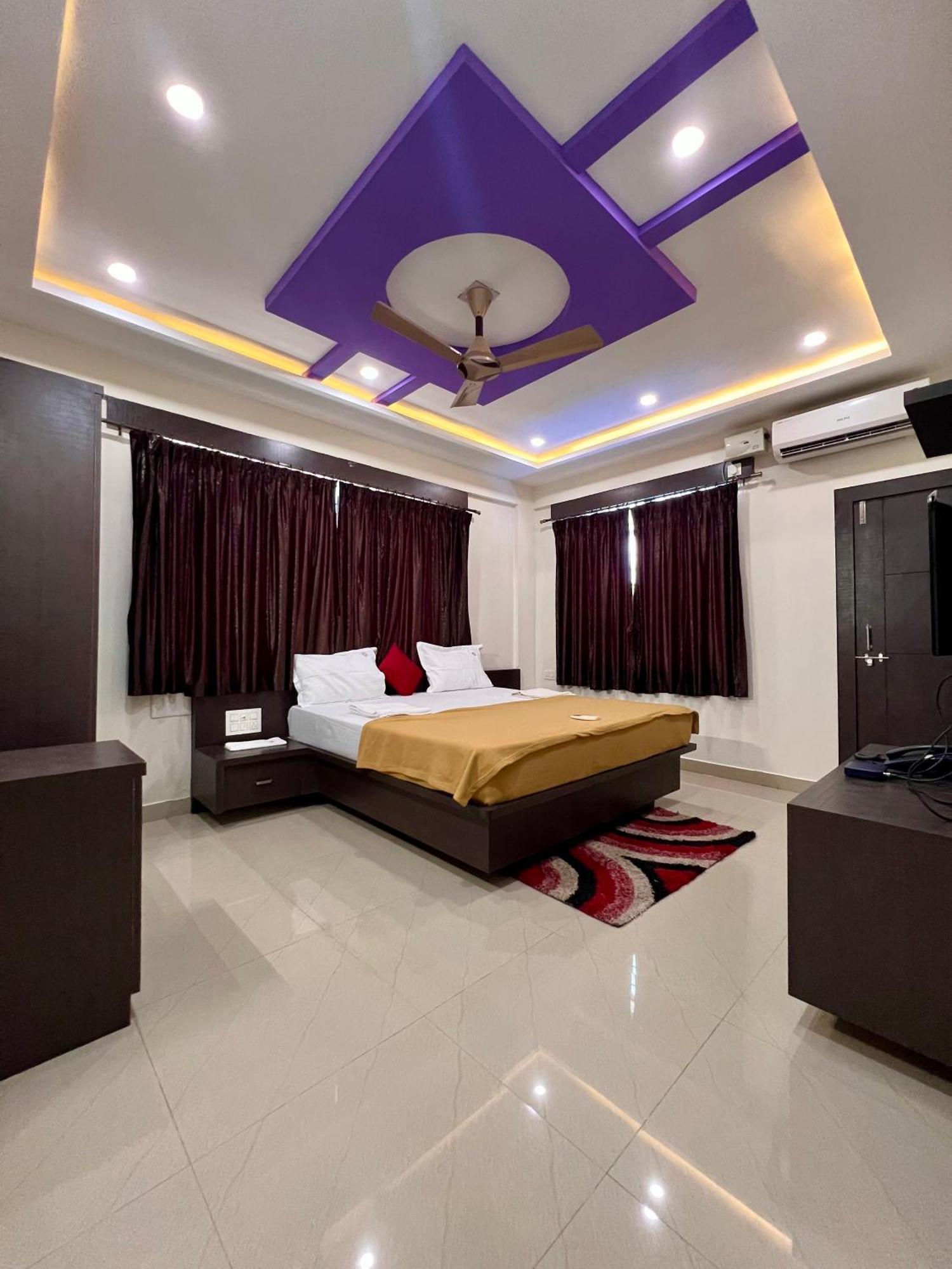 Ratna Sagar Manipal Exterior foto